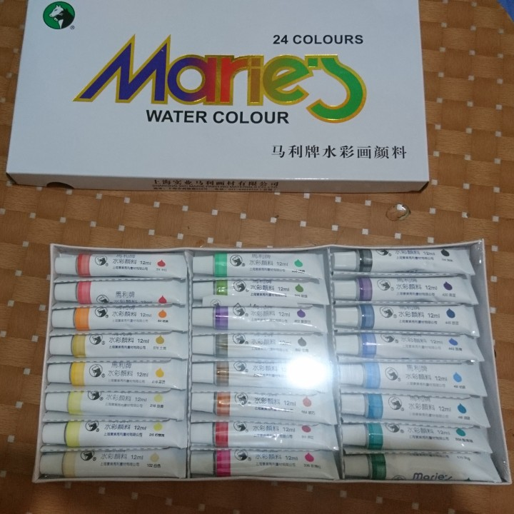 MÀU NƯỚC MARIE'S 12-18 -24-36 Màu
