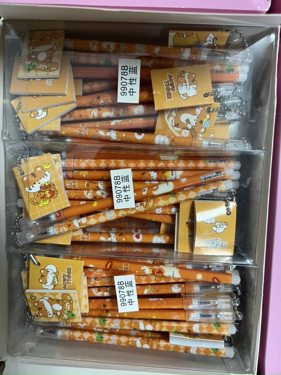 Bút Nước Kèm sổ mini hiều hình