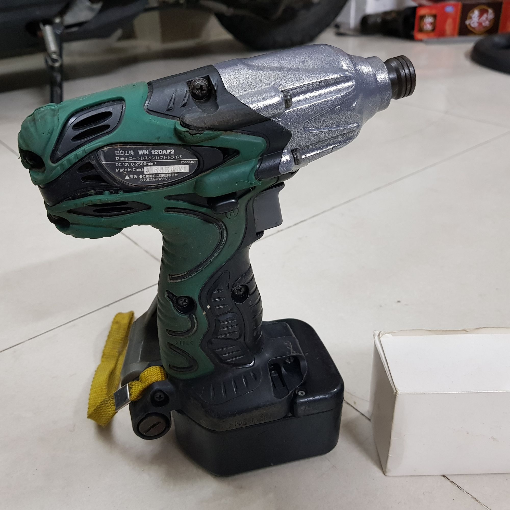Máy bắn vít Hitachi nội địa Nhật