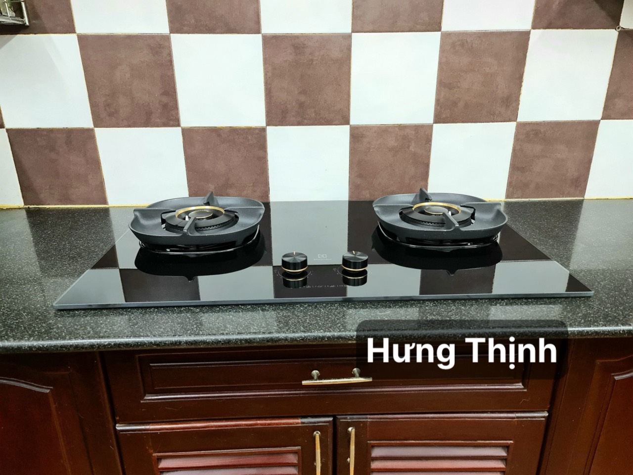 Electrolux ehg8250bc/ehg8250bc gas cooker 99% + free gift of gas wire-24 months warranty original