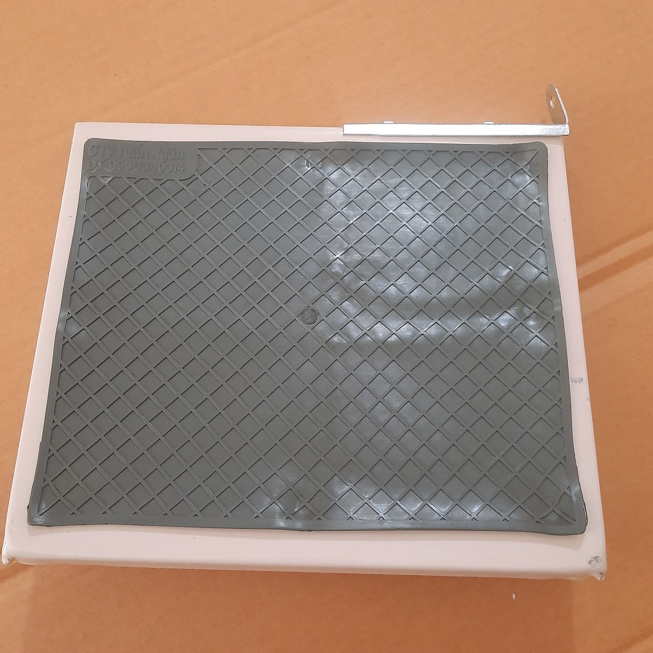 chân bàn máy may máy vắt sổ mới 100% đủ bộ (chân máy may, chân máy vắt sổ)