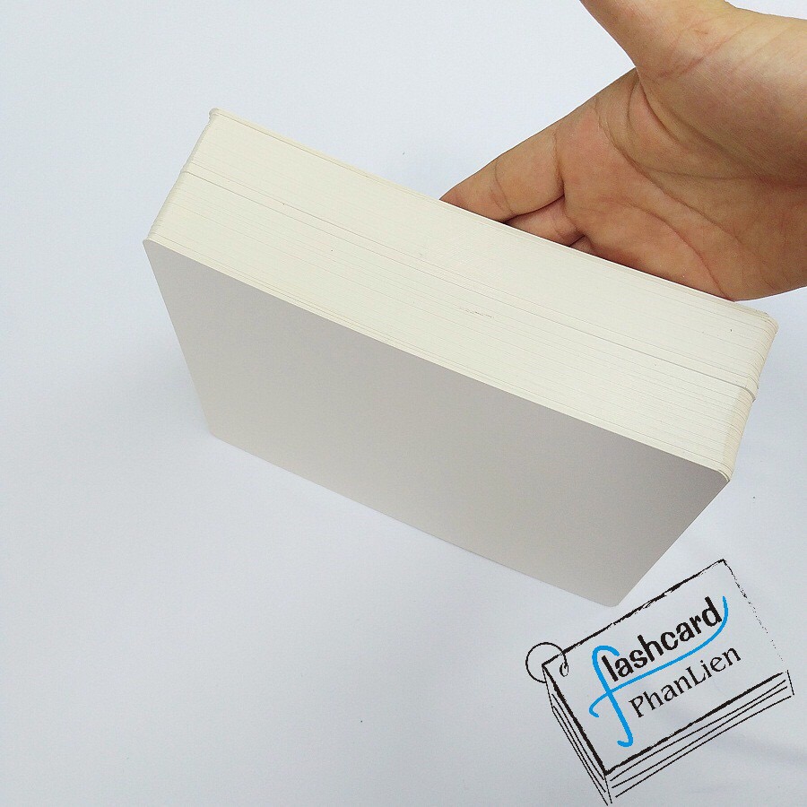 Flashcard không đục lỗ size nào cũng có