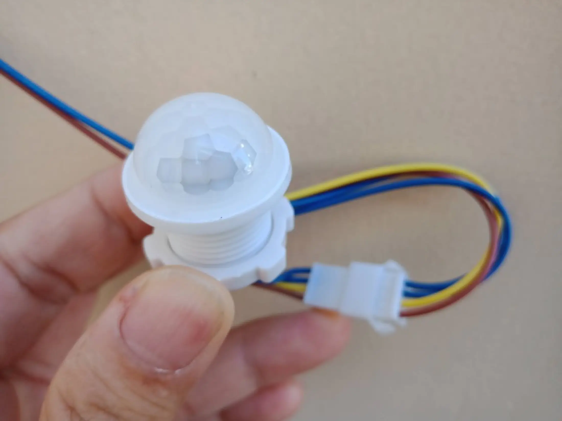 Công tắc cảm biến hồng ngoại, công tắc cảm ứng chuyển động hồng ngoại home smart