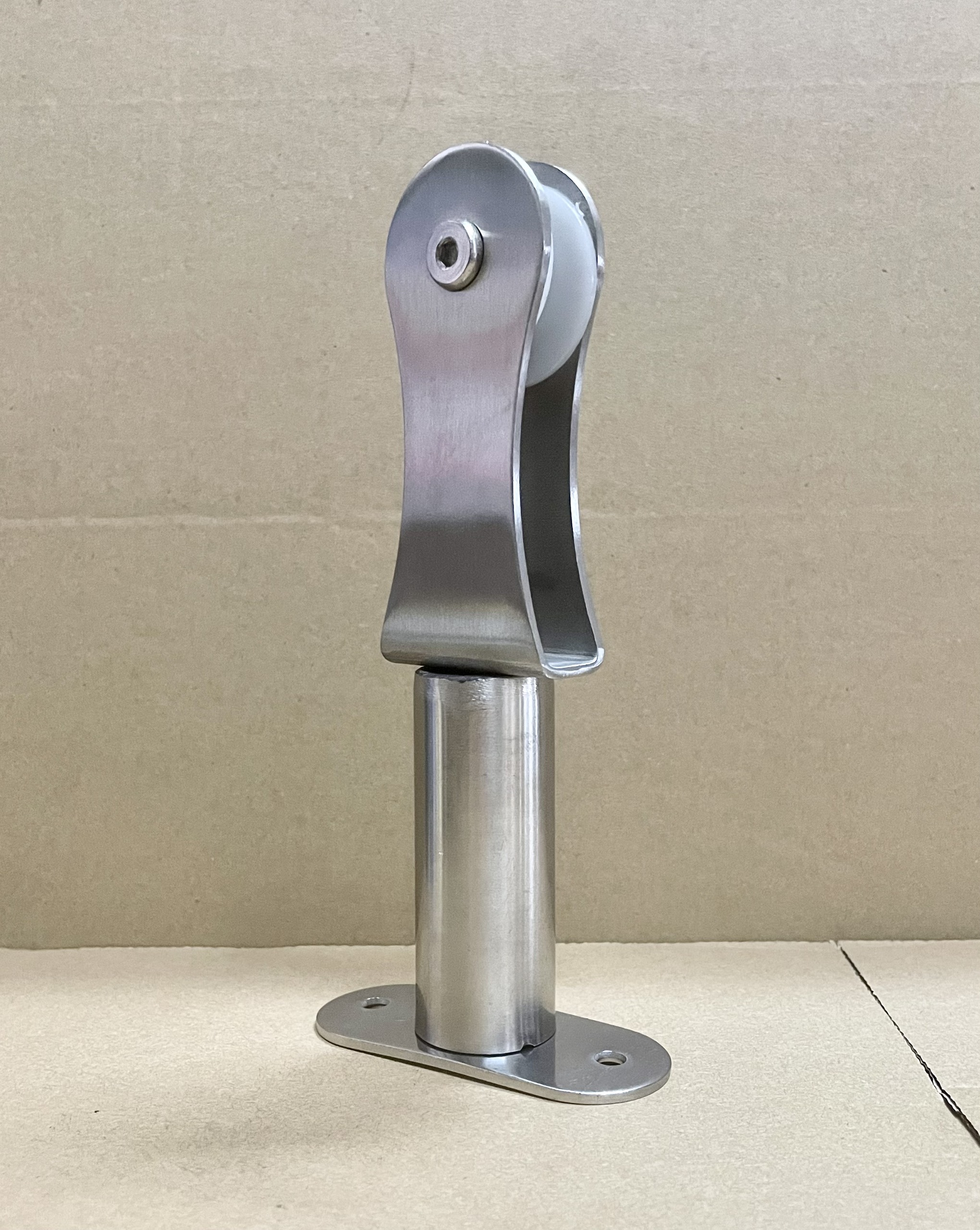 [Inox 304] Trụ eo lan can cầu thang kính cường lực (Eo trên đầu bằng)