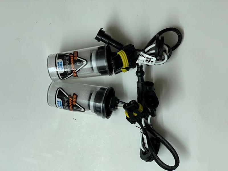 cặp bóng xenon Aozoom H11 5500k ánh sáng trắng của Đức