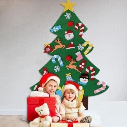 Cây thông trang trí noel dán tường vải da