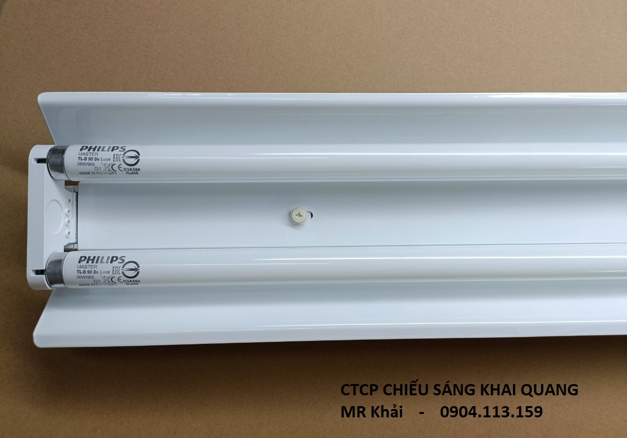 (SALE) Bộ đèn so màu D65 2x36W Philips sơn trắng tĩnh điện