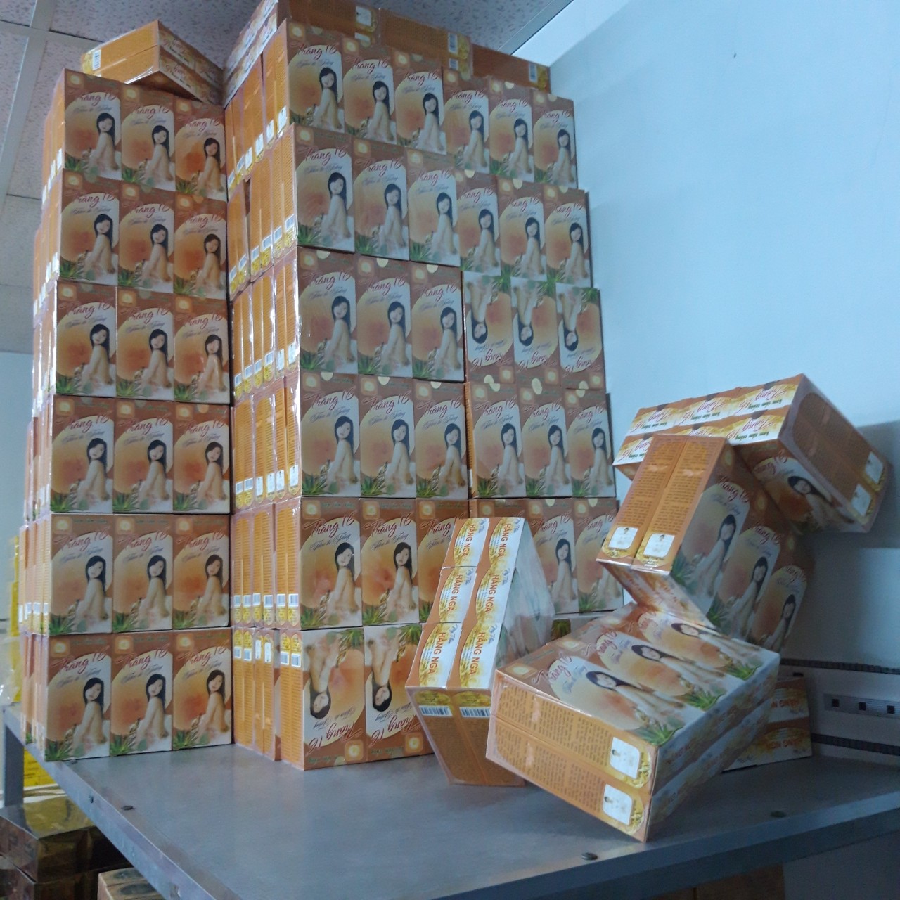 Kem Tắm Trắng TRĂNG 16 Hara