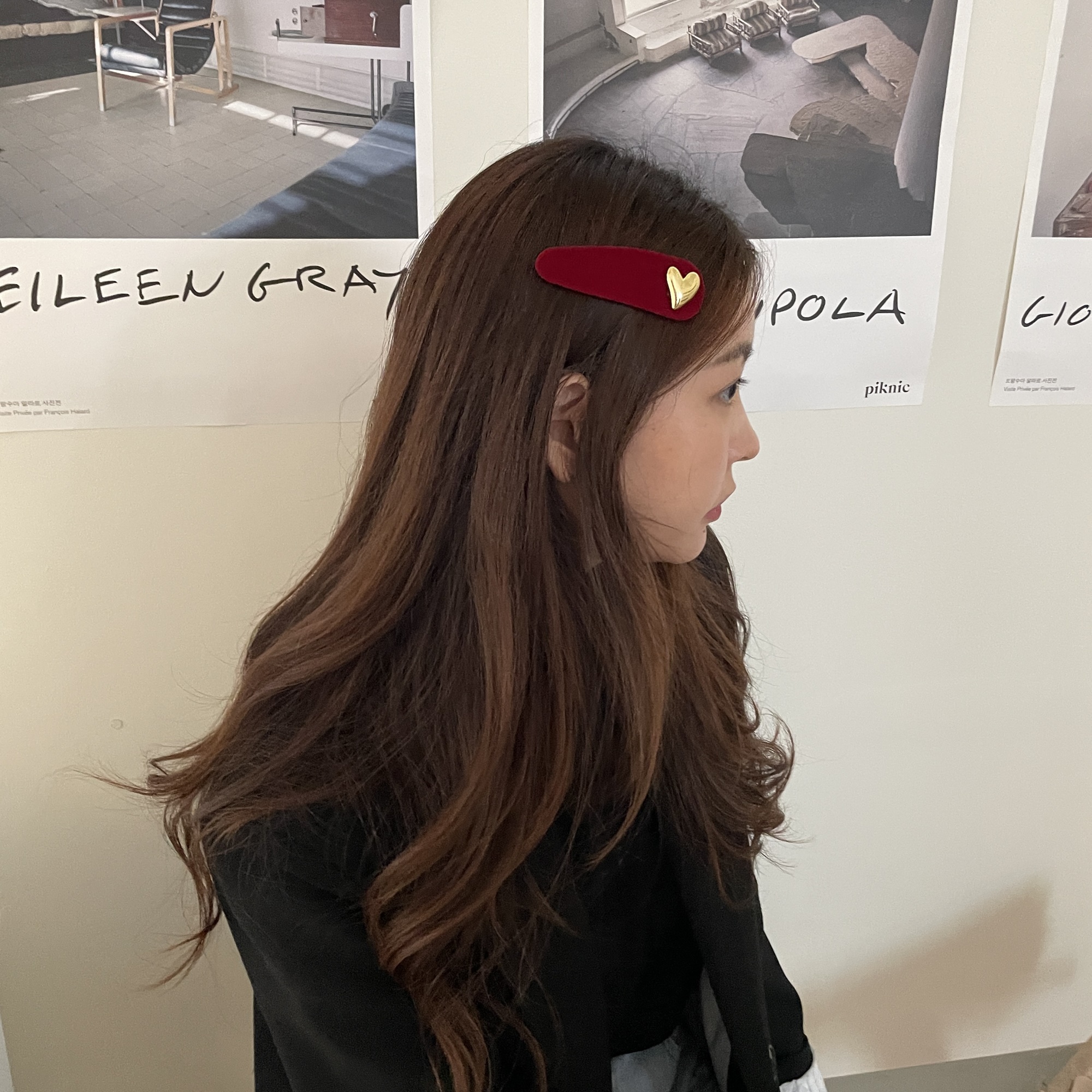 Kẹp mái bật vải nhung màu sắc sang trọng đính charm trái tim Modleaf Elegant heart pin Hàn Quốc