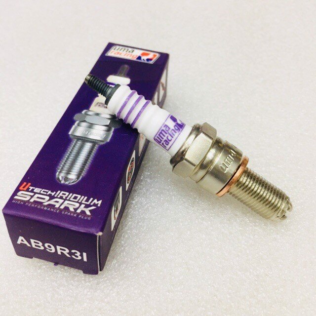 Bugi 3 chấu UMA Racing UTechIRIDIUM SPARK Gắn các loại xe ( chân dài )