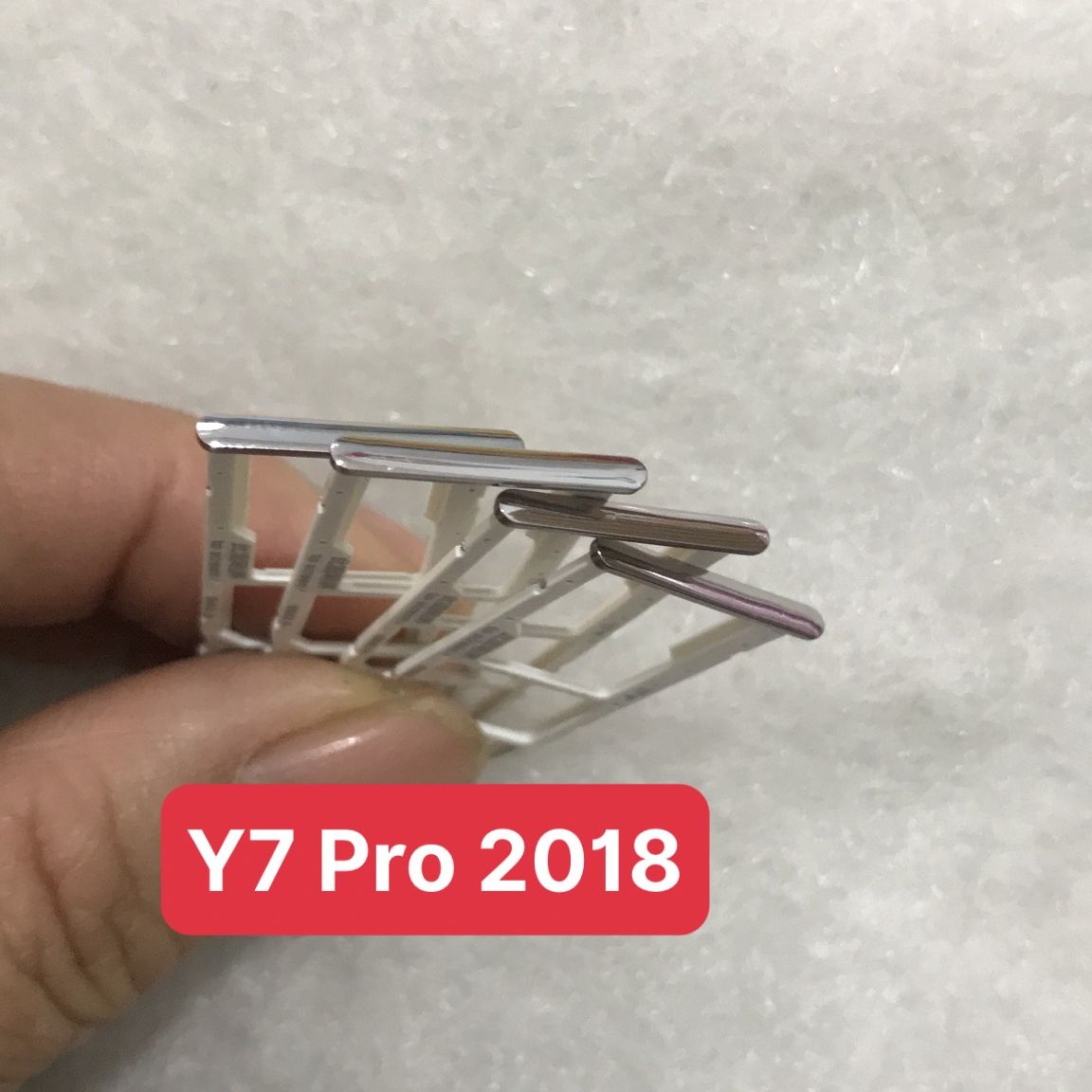 Khay sim điện thoại Huawei Y7 Pro 2018