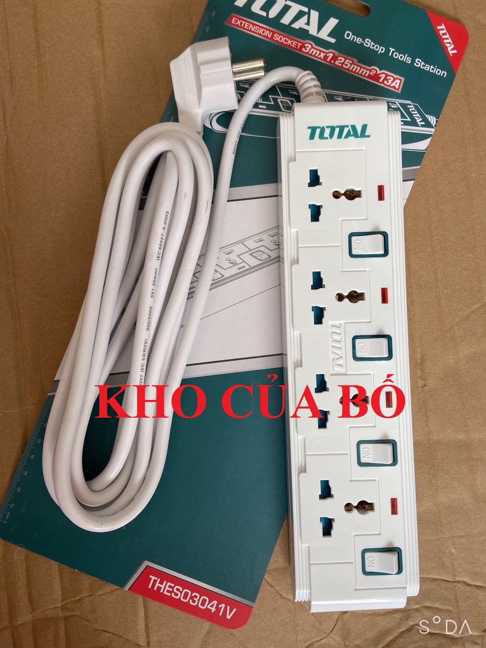 Ổ cấm điện total thes03041v