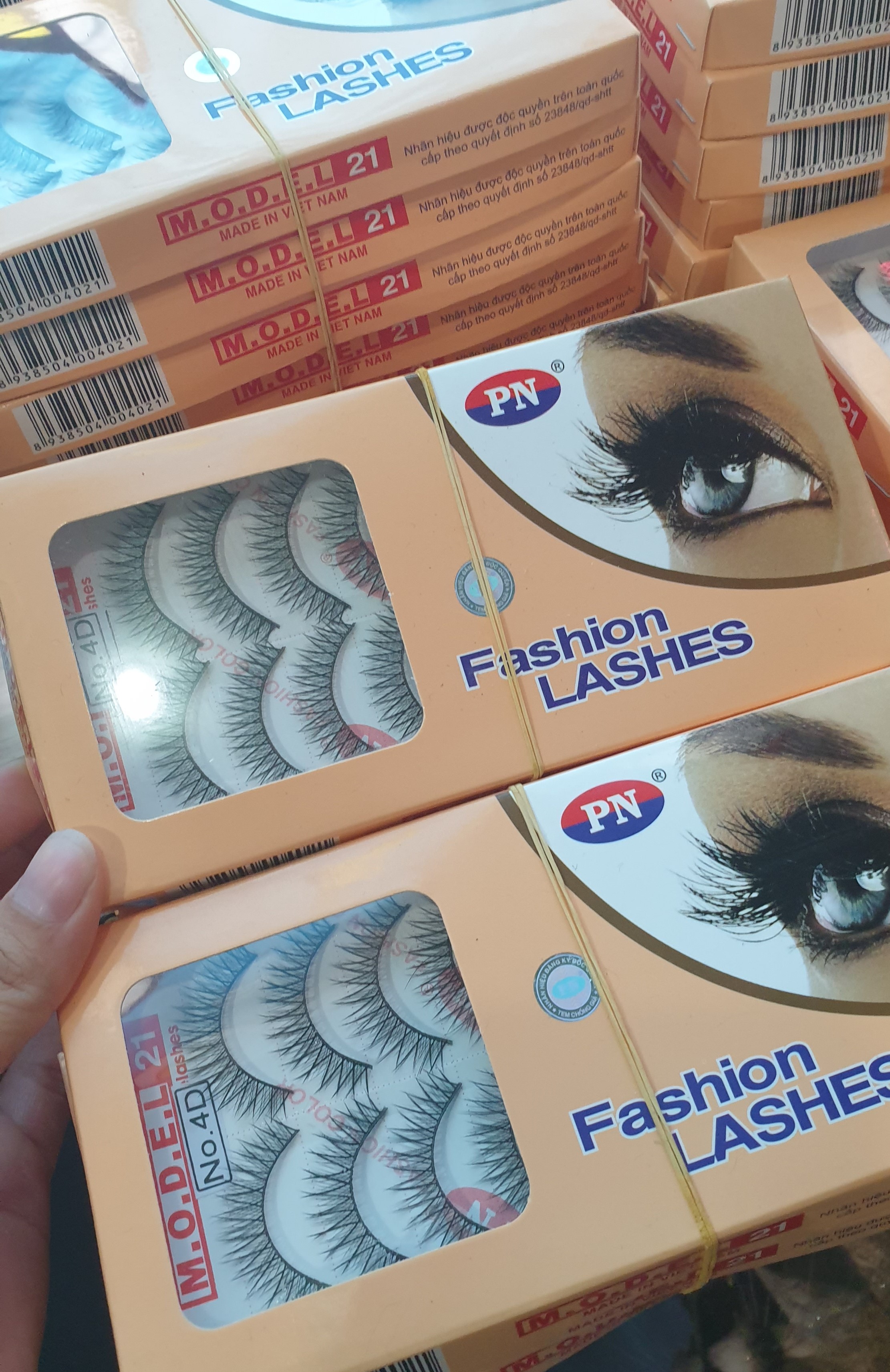 Lông mi giả Model 21 No.4D loại đẹp
