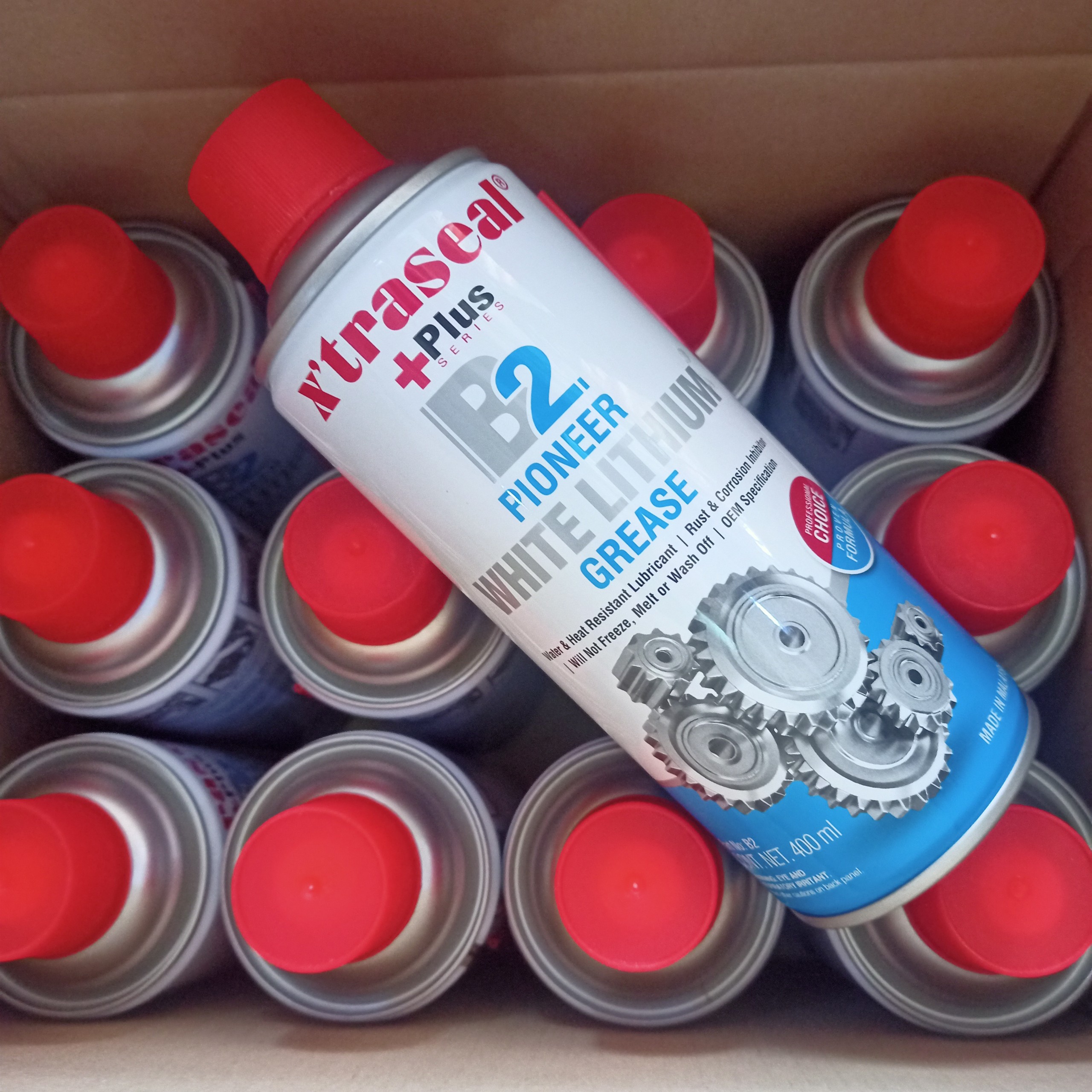 Mỡ bò nước X'traseal B2 (Chai xịt 400ml)