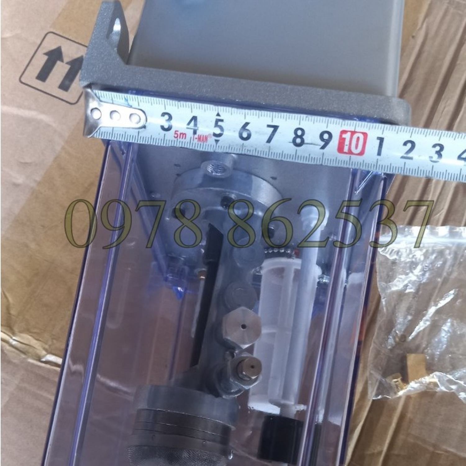 Bơm dầu bôi trơn tự động 2 lít BE2232-2L