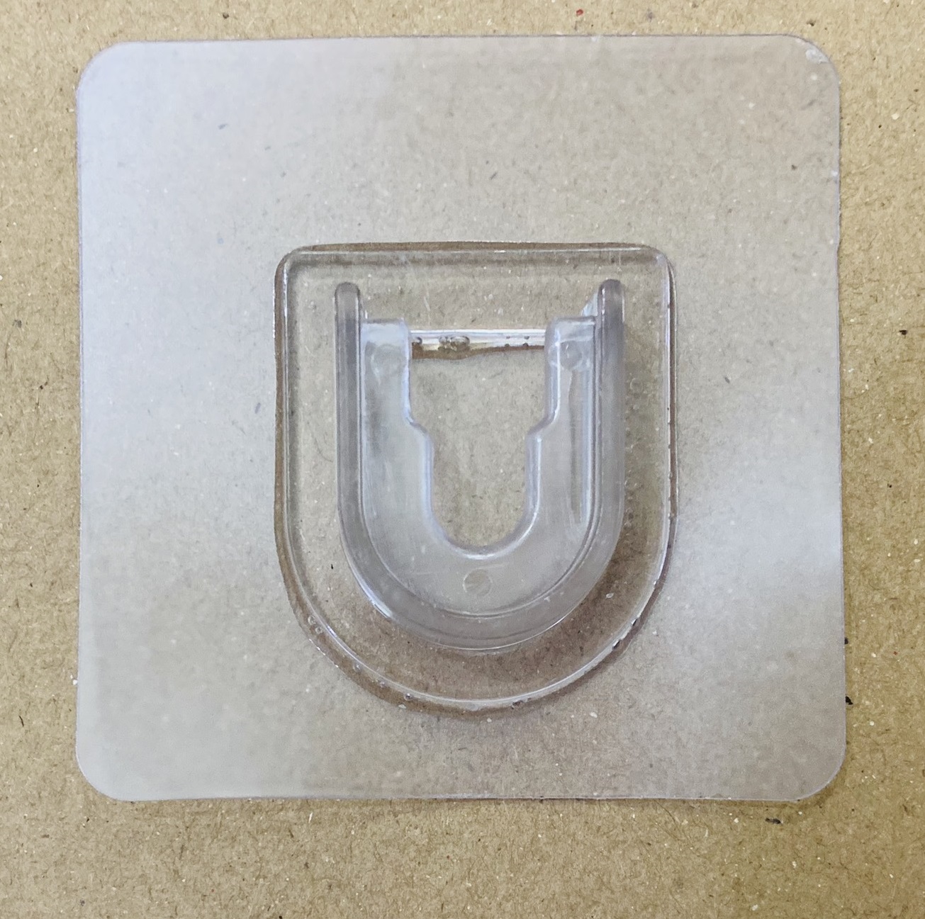 Bộ 2 Miếng dán U TRÒN (TRONG) dạng gài 7x7cm