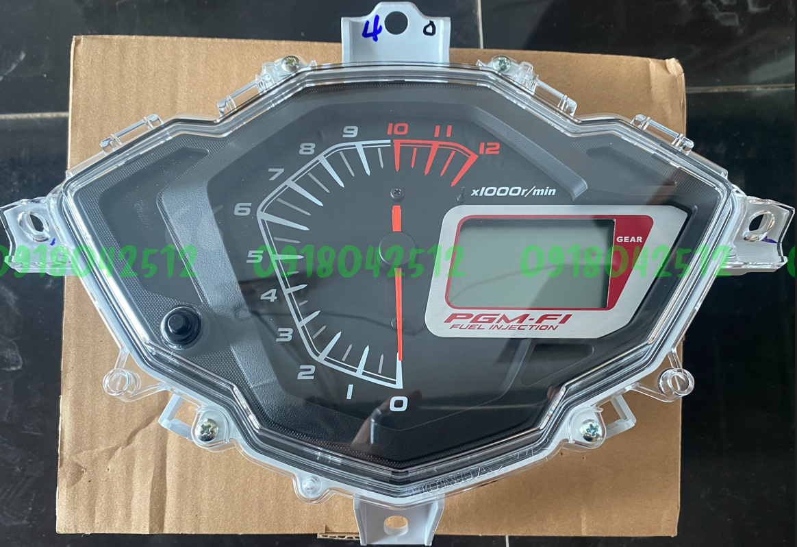 Bộ đồng hồ tốc độ Winner đời đầu