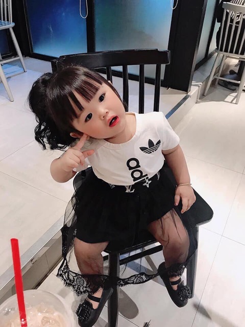 Tóc giả cho bé, ngoặm xoăn ngắn babe,25cm