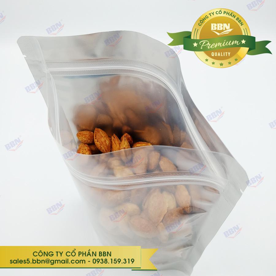 Túi  zipper 1 mặt trong 1 mặt bạc 12x17cm (ĐVT Kg)