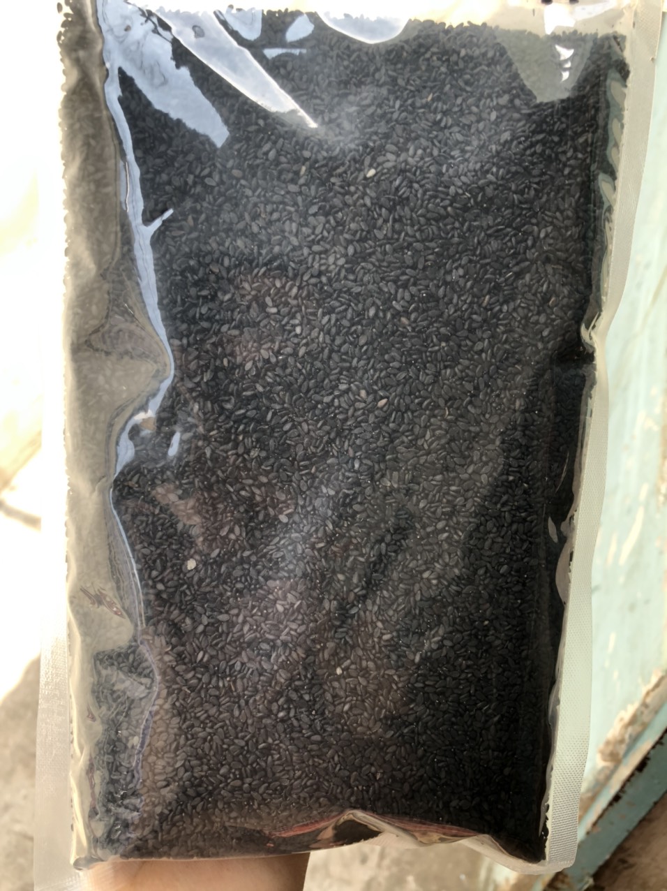 Hạt mè đen ( hạt vừng )  chiết 200 gram