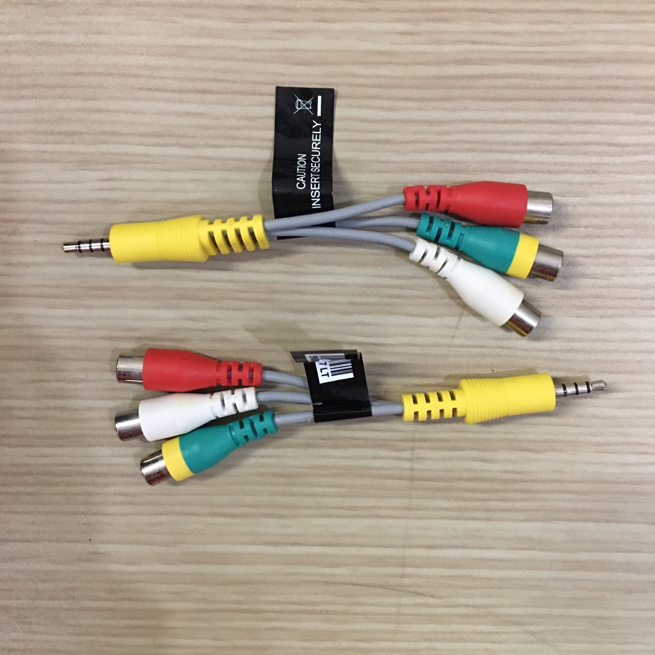 Cáp chuyển Jack 3.5 sang 3 đầu hoa sen AV