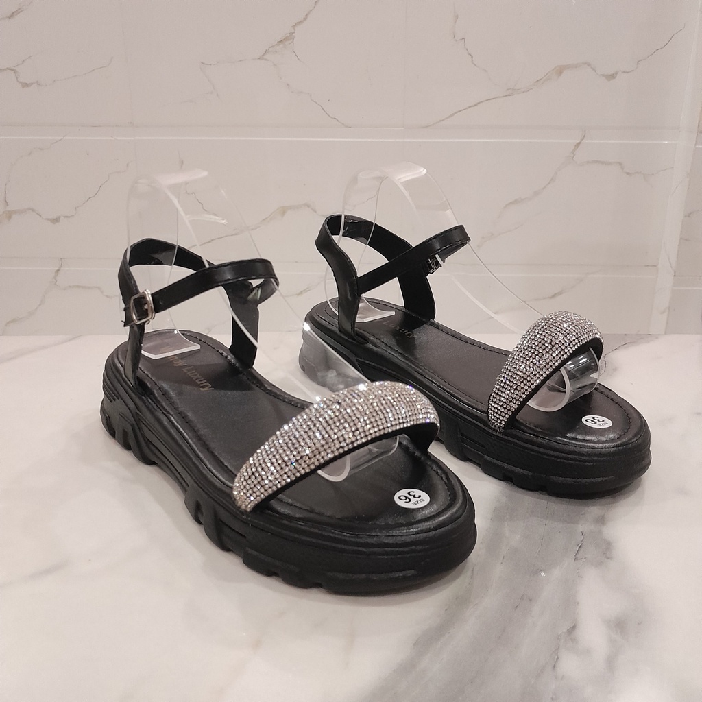 Giày sandal bánh mì cao 4p quai ngang mảnh kim tuyến lấp lánh siêu xinh