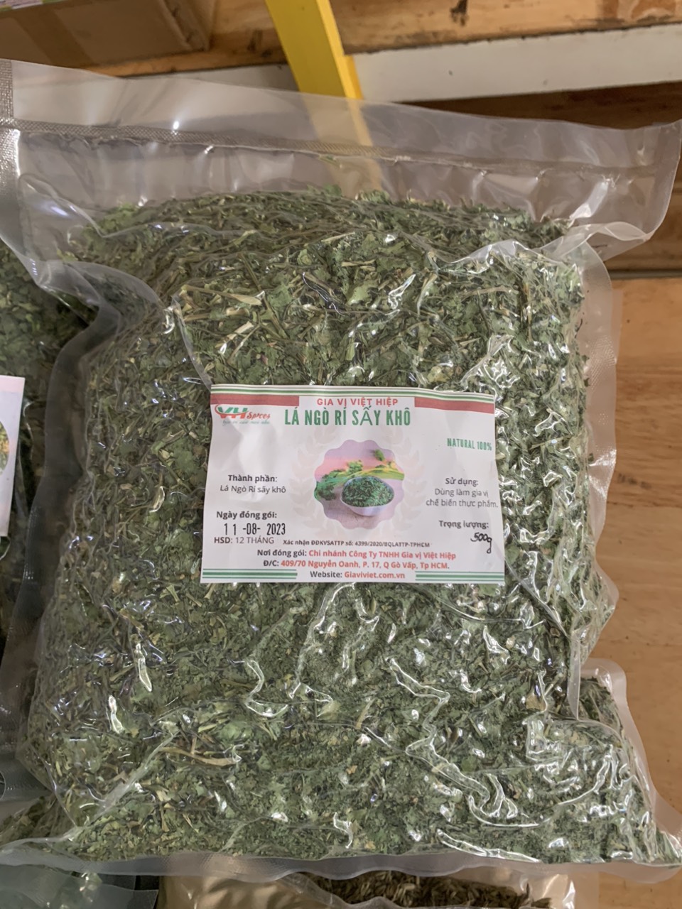Lá Ngò Rí Sấy Khô(Dried Coriander Leaves) Việt Hiệp