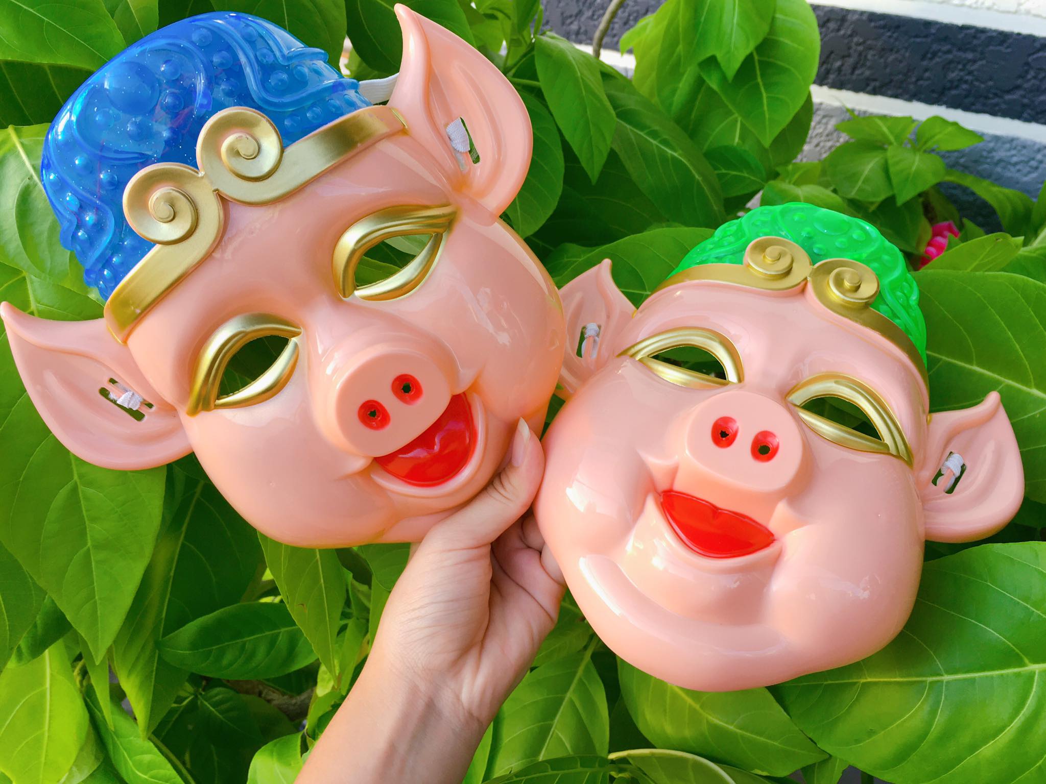 MẶT NẠ TRƯ BÁT GIỚI CÓ ĐÈN NHẠC + DÂY ĐEO CO GIÃN