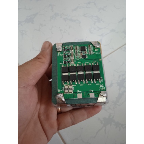 Pin Hitachi 12v