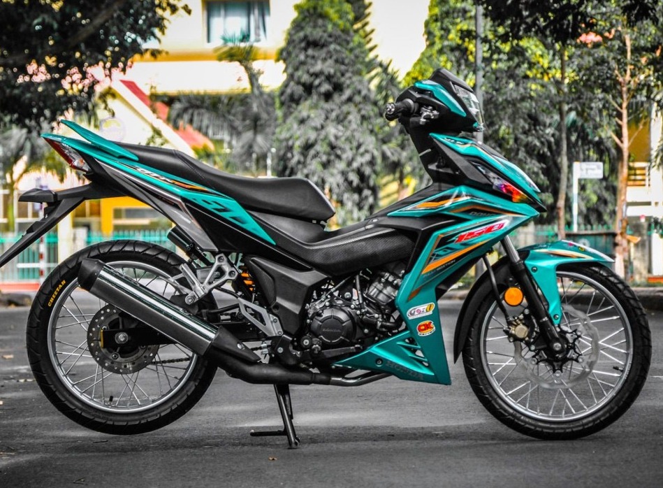 TEM RỜI WINNER 150 DÁN XE XÁM XI MĂNG