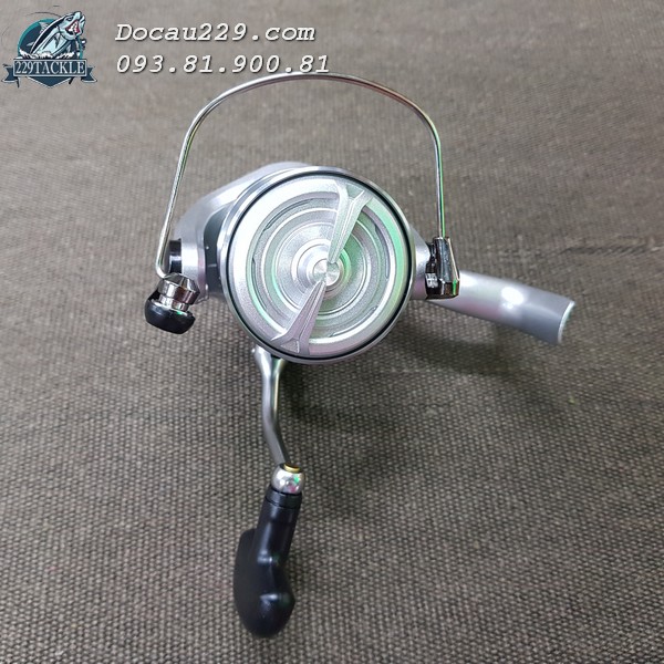 Máy Câu Đứng Daiwa Crossfire LT