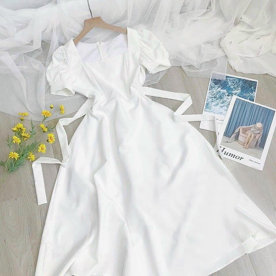 Đầm trắng cổ vuông nơ sau