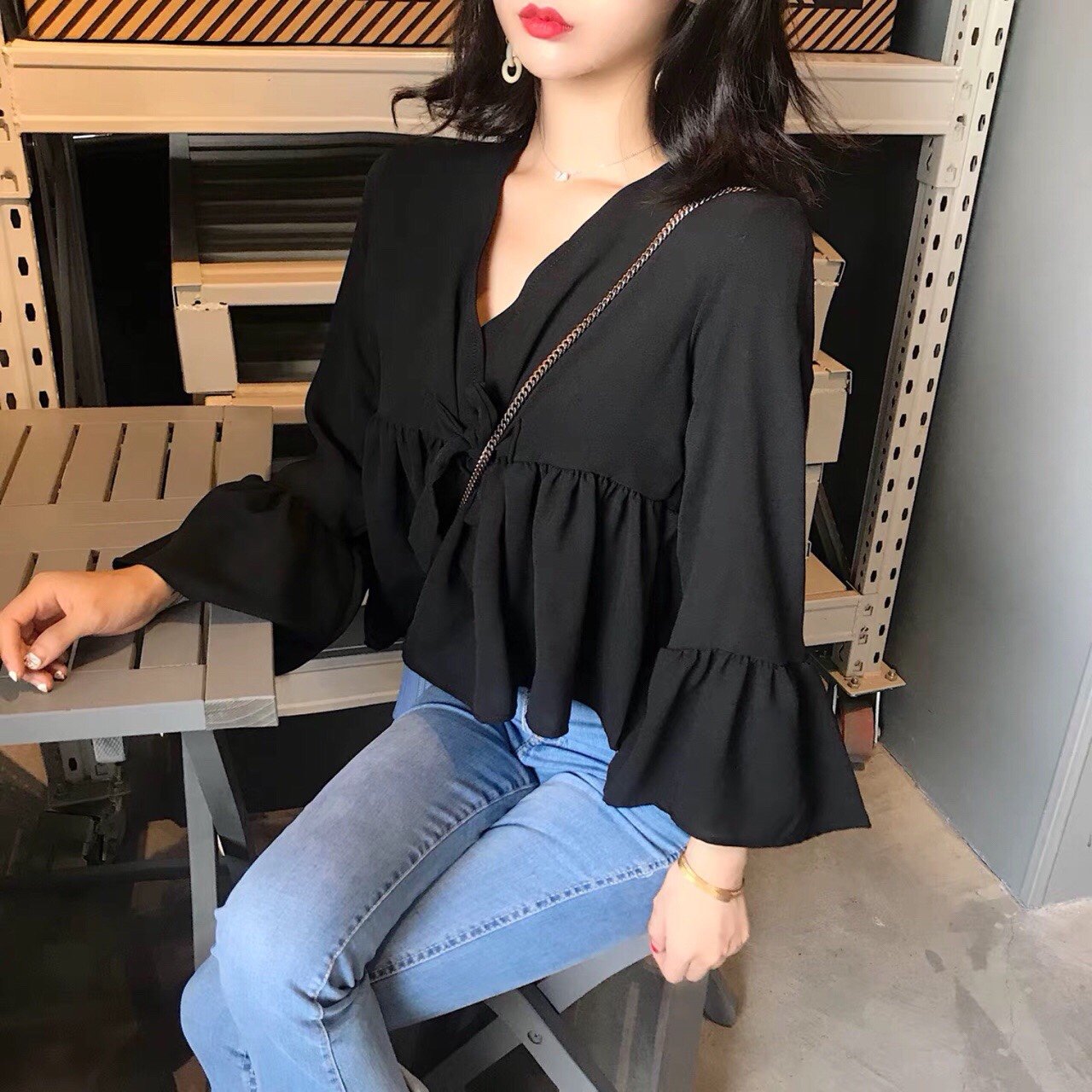 Áo Kiểu  Nữ Tay Xòe Thắt Nơ Thời Trang Mới  Av048