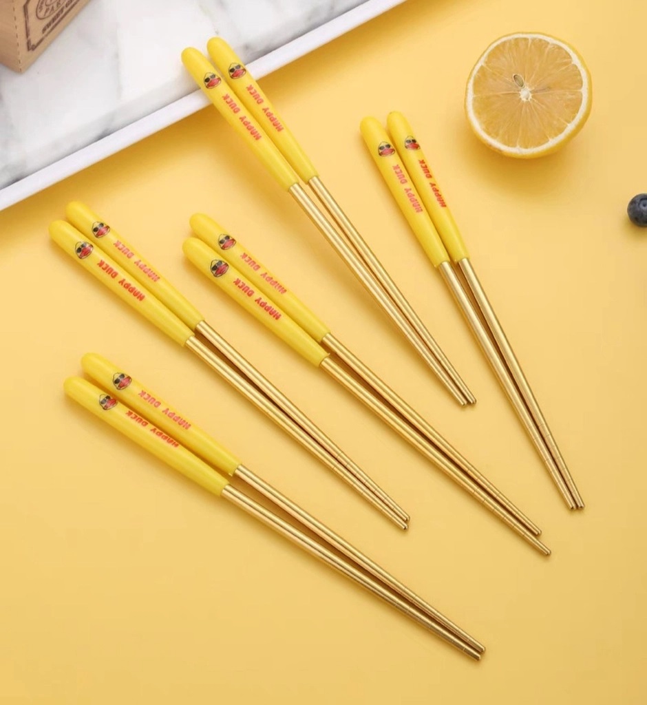 Set 5 đôi đũa inox chú vịt vàng