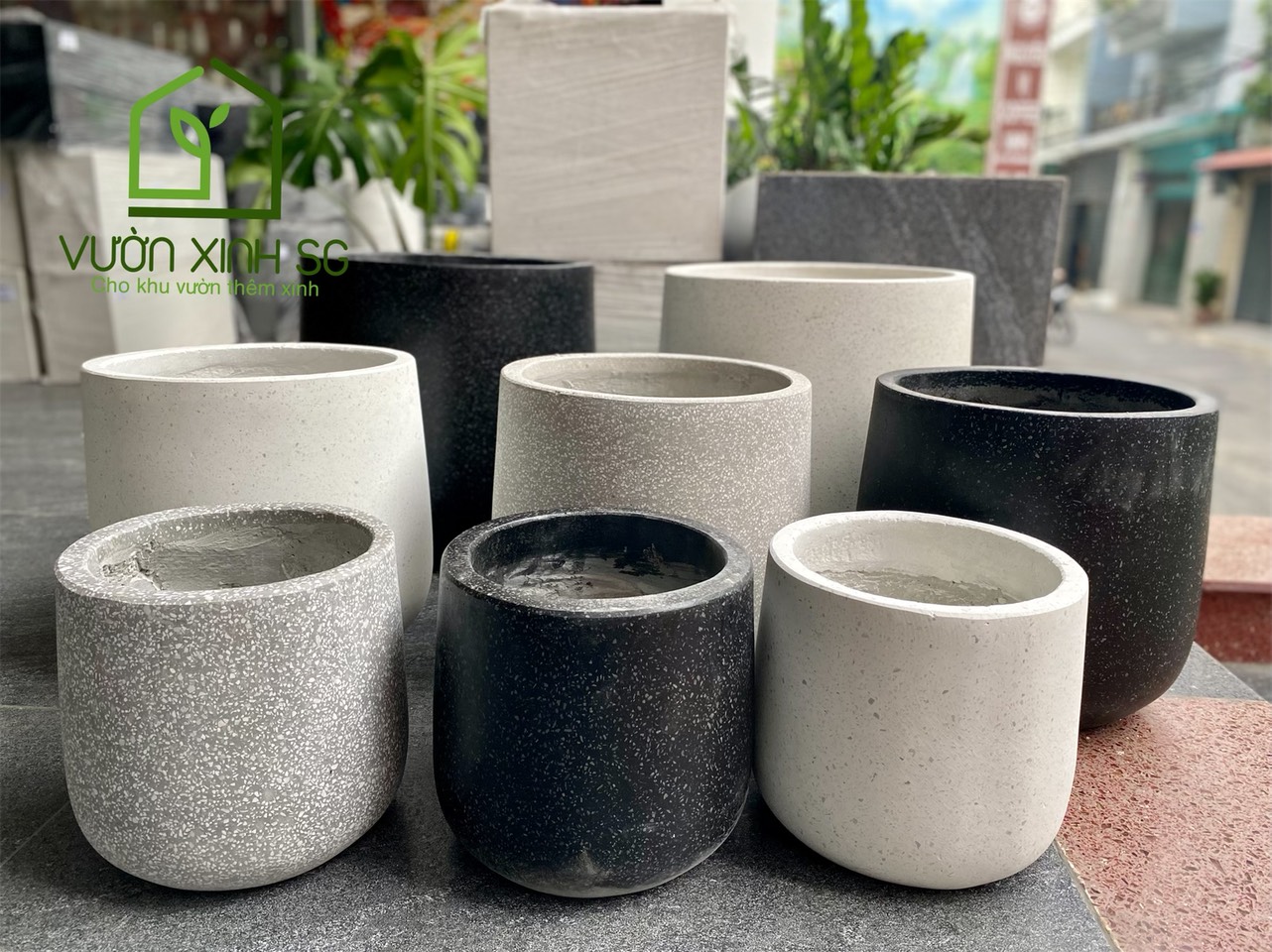 [HCM]Chậu đá mài tròn bầu 24*22