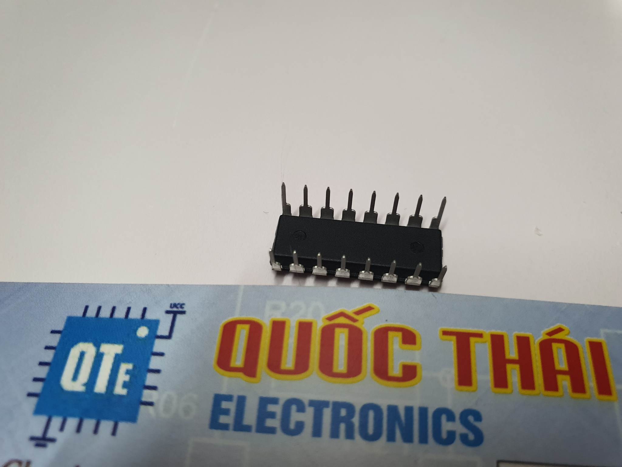 IC tạo tiếng vang echo PT2399