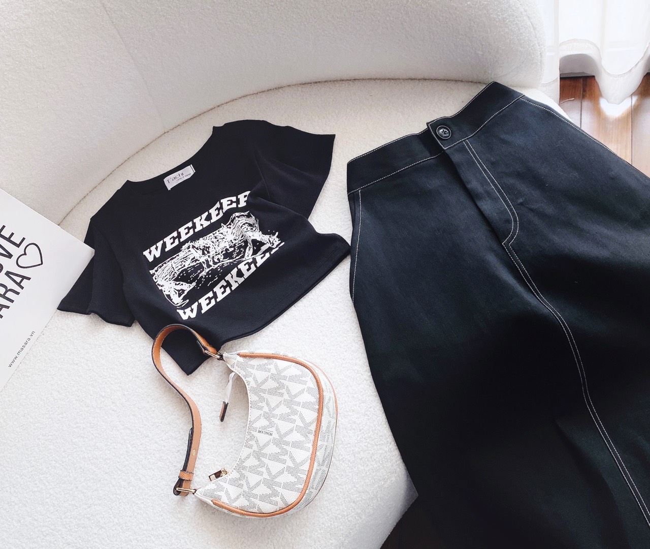 Set Crop Pull Đen Chân Váy Midi Jean Năng Động Cá Tính