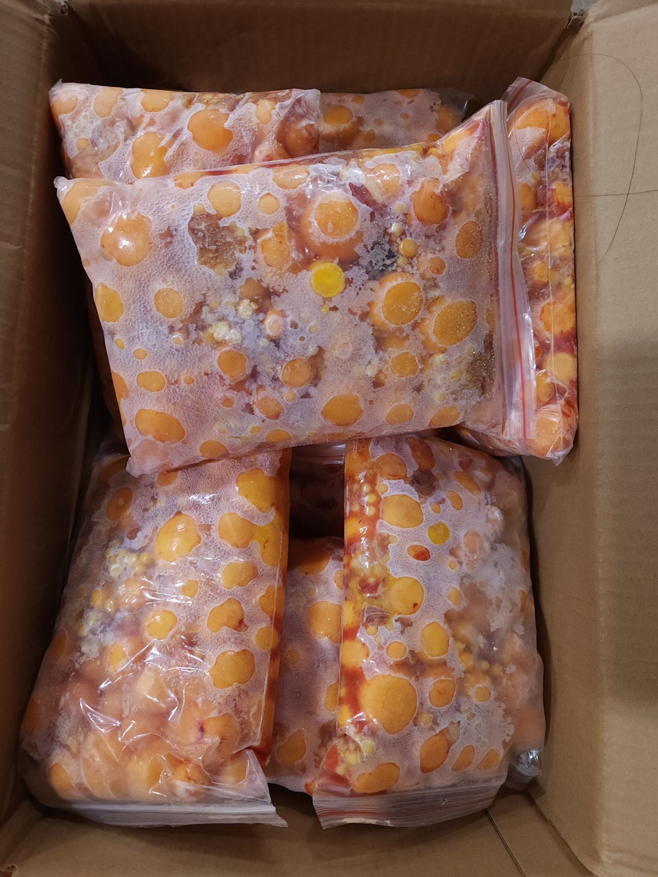 Trứng gà non túi 1KG