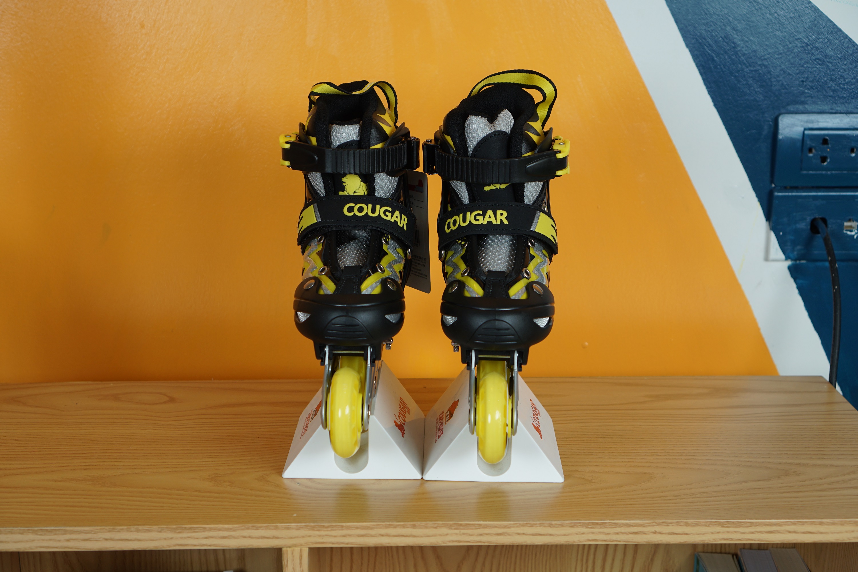 [HCM]Giày Patin Cougar 835L-12 (3 màu)