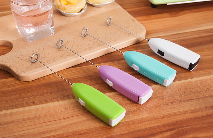 Máy tạo bọt cafe và đánh trứng mini