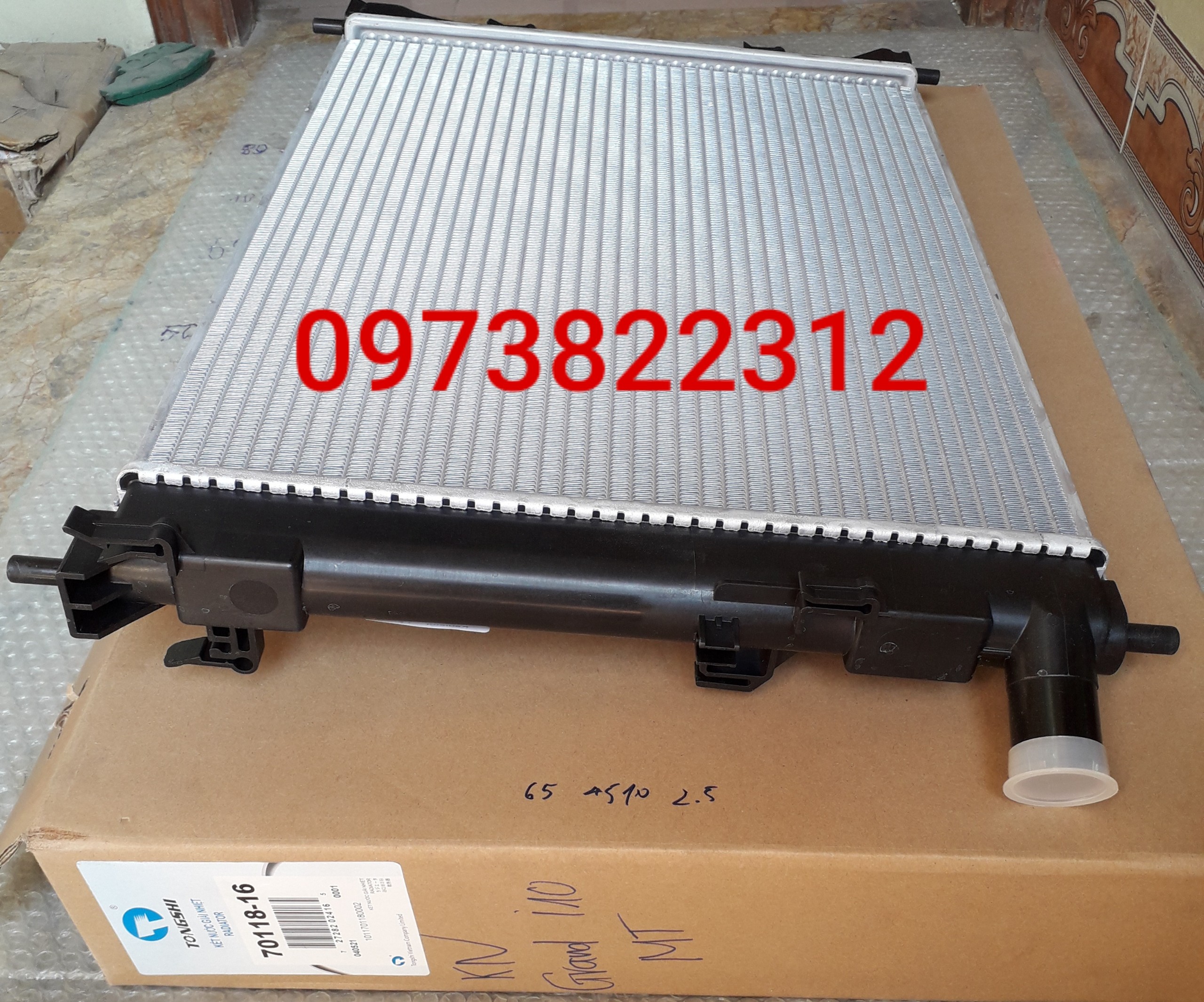 Két nước grand i10 mt