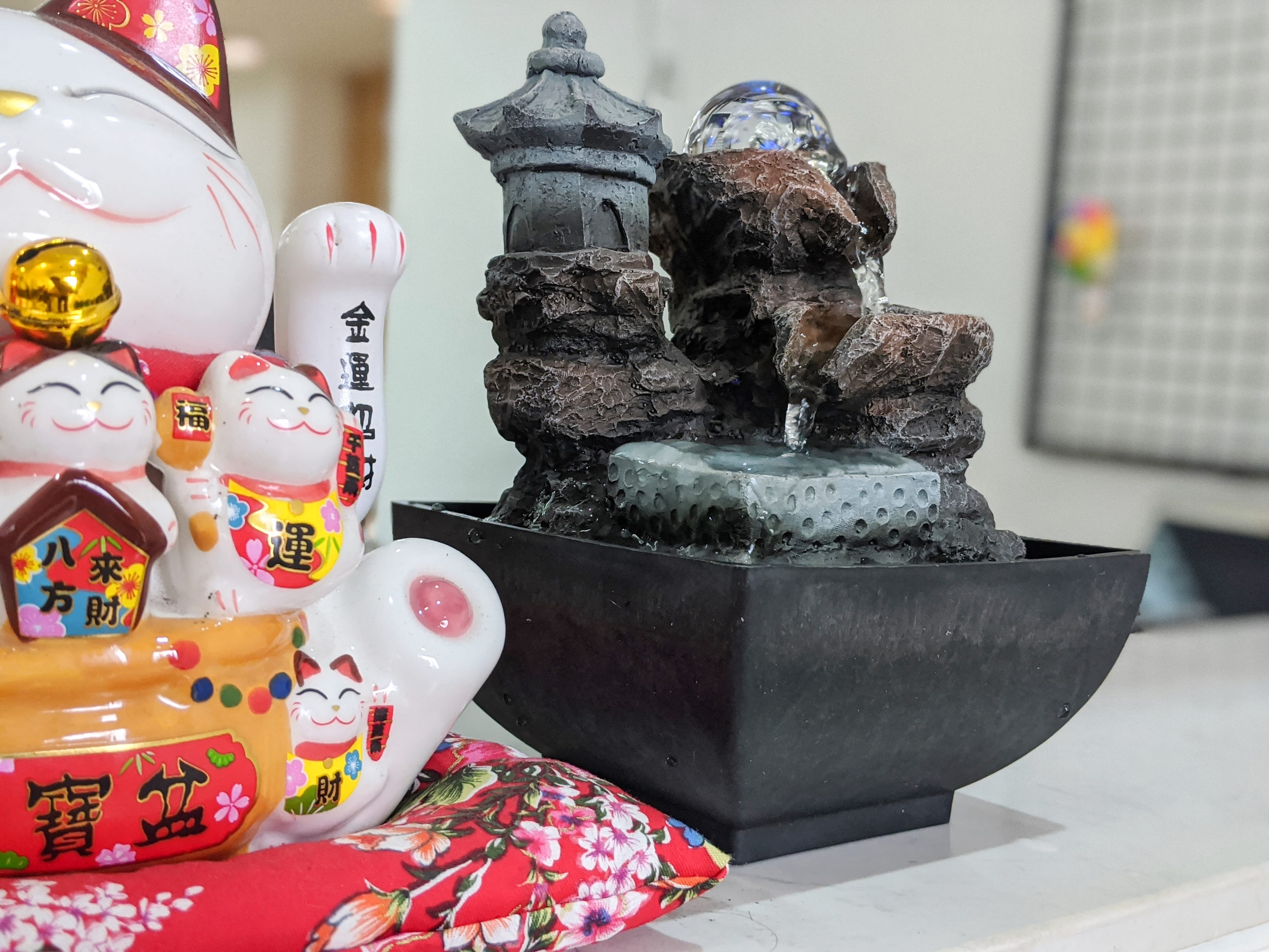 THÁC NƯỚC MINI ĐỂ BÀN – MÁI ĐÌNH