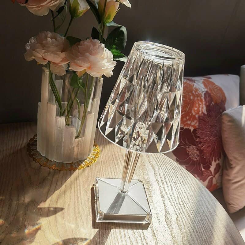 Đèn Ngủ Pha Lê Cổ Điển Để Bàn SHOME Đèn Pha Lê Đổi Màu Trang Trí