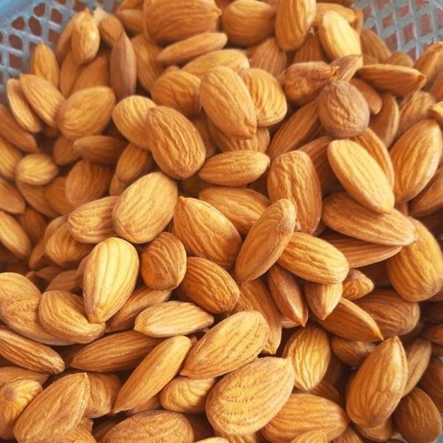 500Gram hạnh nhân lõi sống hạt to