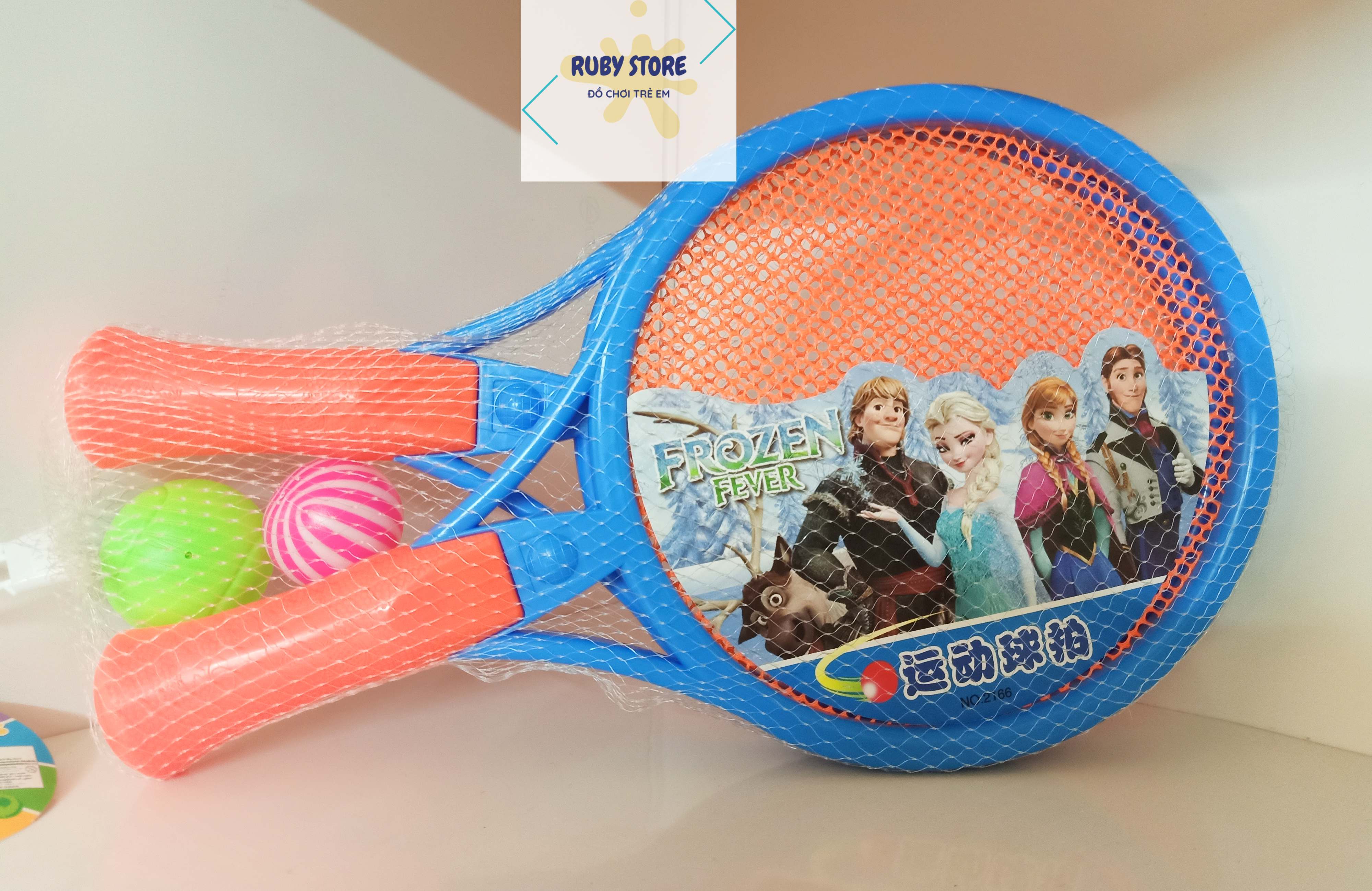CẶP VỢT ĐÁNH TENNIS VÀ 2 QUẢ BÓNG CHO BÉ