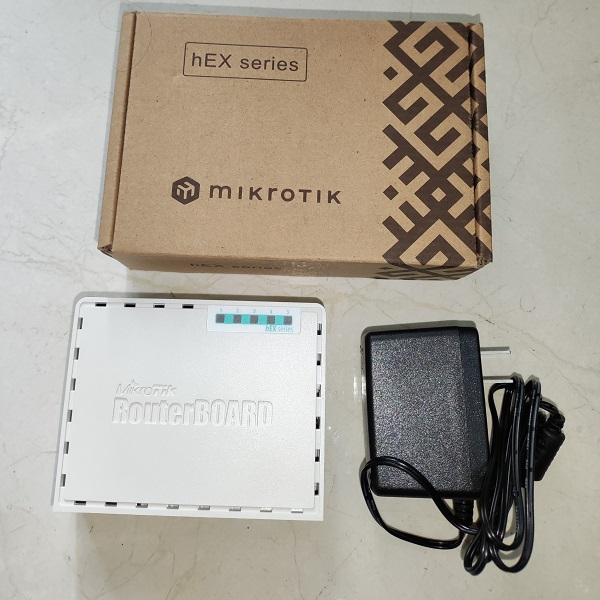 Thiết bị router mikrotik rb750gr3 hex poe 5 port - hàng chính hãng - bh 12 tháng - có xuất vat