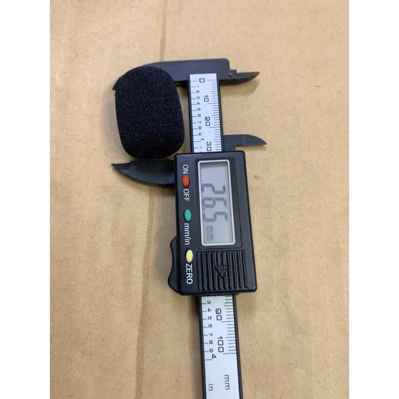 Bông gắn mic trợ giảng.