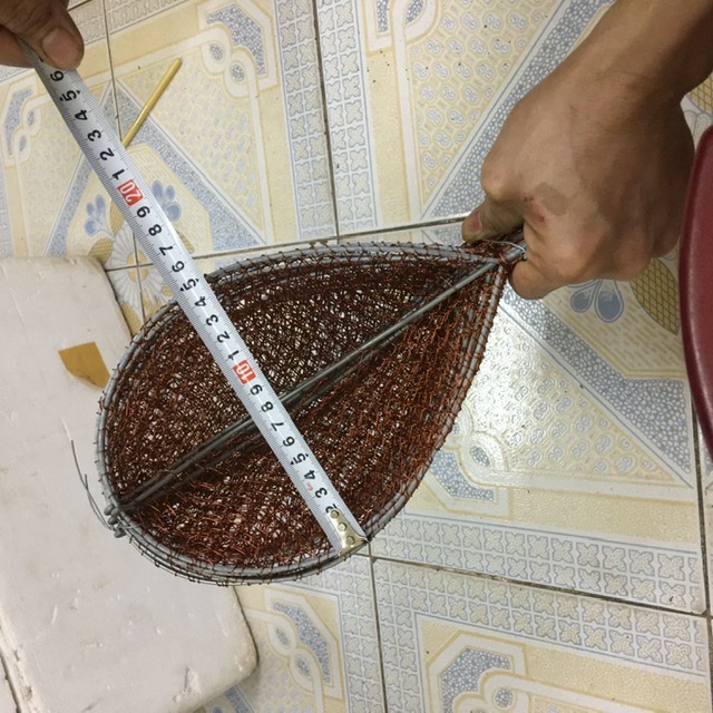 1 ĐÔI VỢT CÁ LƯỚI ĐỒNG TO