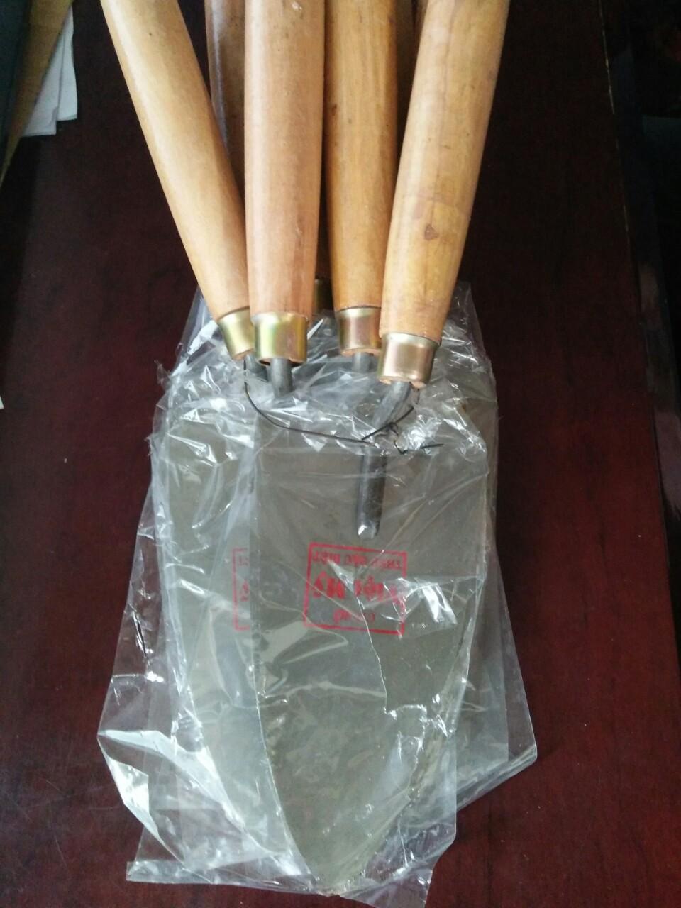 Set 2 bay làm vườn ,làm hồ