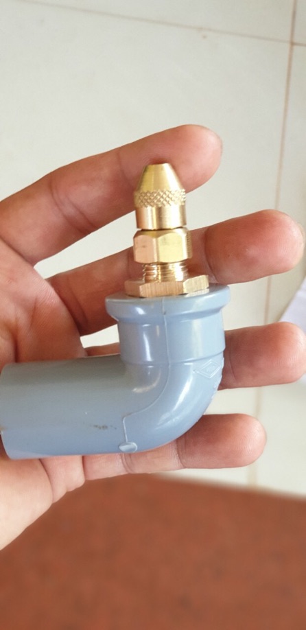 Bec phun sương đồng chân ren 21 Tưới Cây